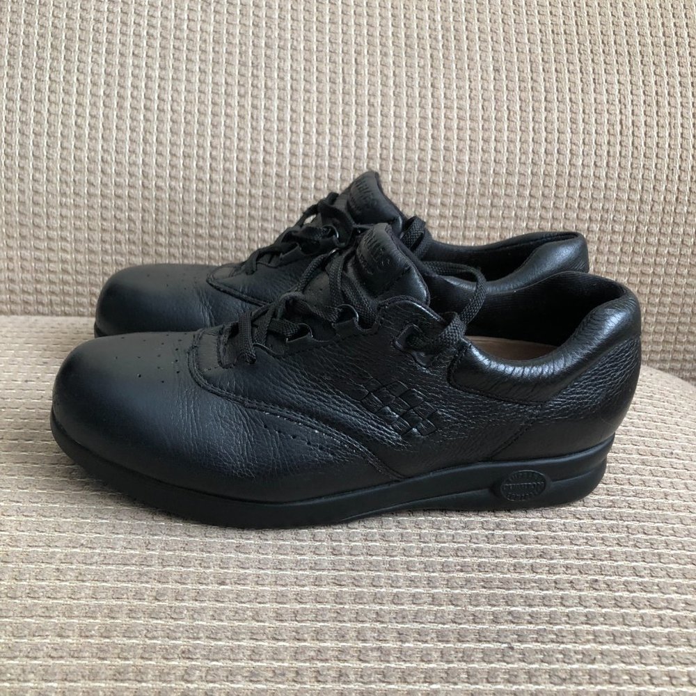 Supremes by Soft Spots MARATHON 22401 Black Leather Lace Up Comfort Oxford Shoes